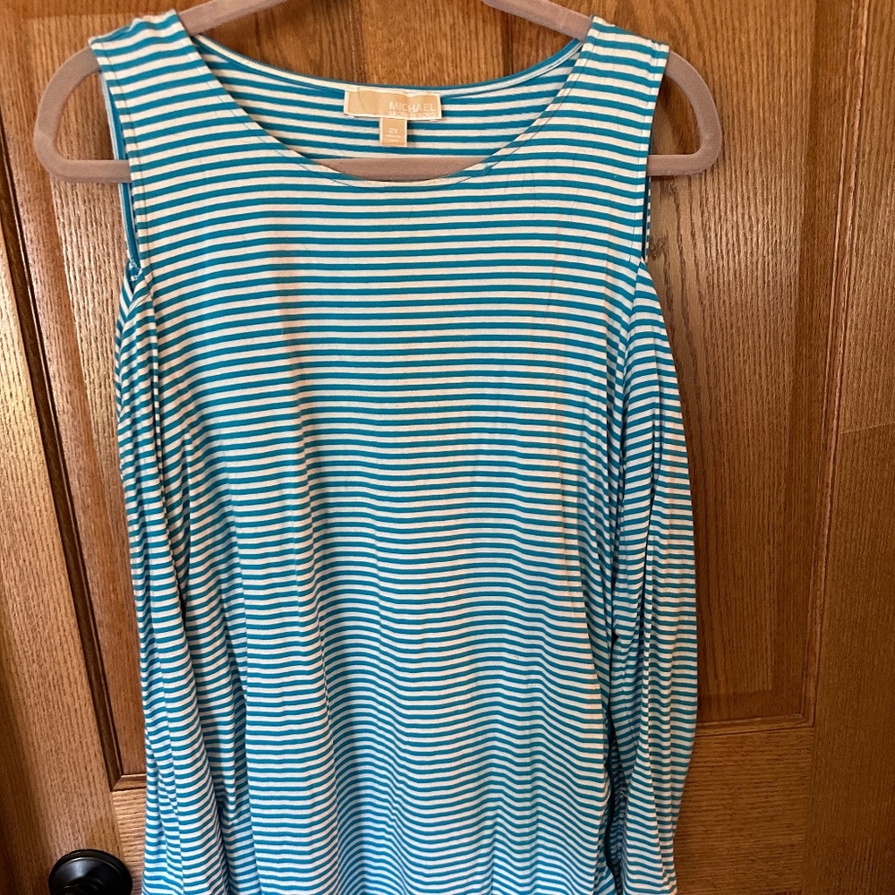 Michael Kors Blue/White Striped Off-The-Shoulder Long Sleeve Tunic.  Size 2X.